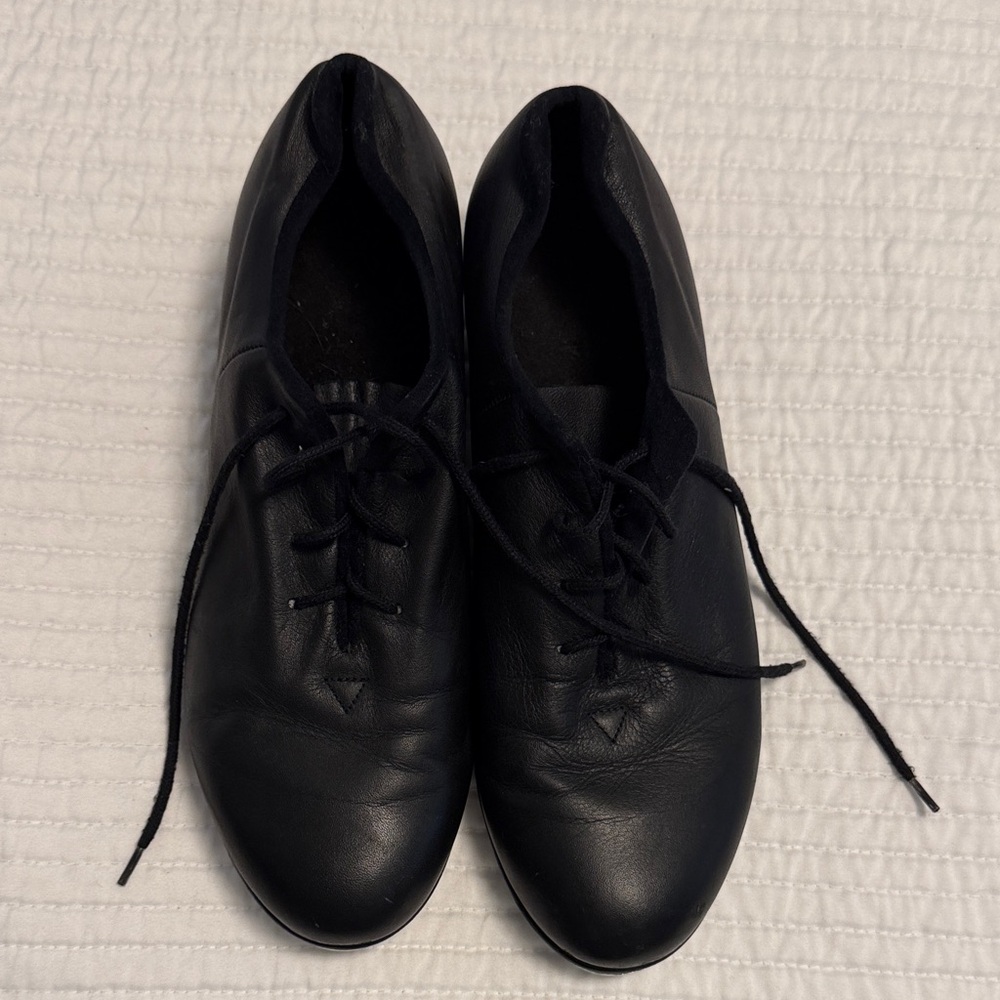 Tap shoes